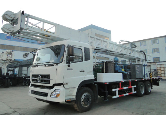 ทันสมบูรณ์ของน้ําบ่อน้ําเจาะหลุมลึก 300m 300df รถบรรทุกติดตั้ง