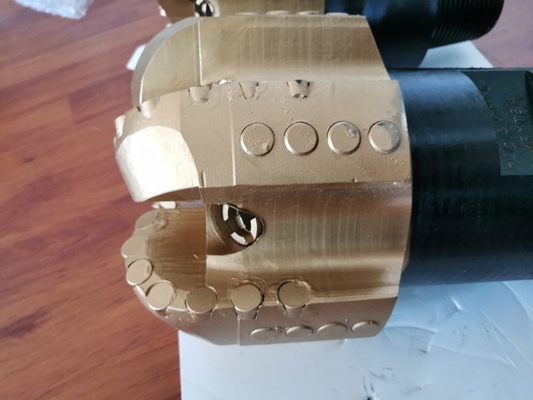 8 &quot;5 Wings Pdc Core Drill Bits สำหรับการขุดเจาะน้ำมันและก๊าซและการขุด