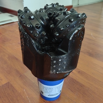 Iadc517 6 3-4 นิ้ว Tricone Rock Bit Water Drilling