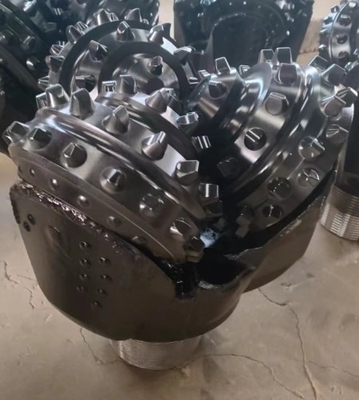 14 3/4 Iadc517 Api Steel Tooth Tricone Bit ฮาร์ดร็อคเปิดหรือแบริ่งที่ปิดสนิท