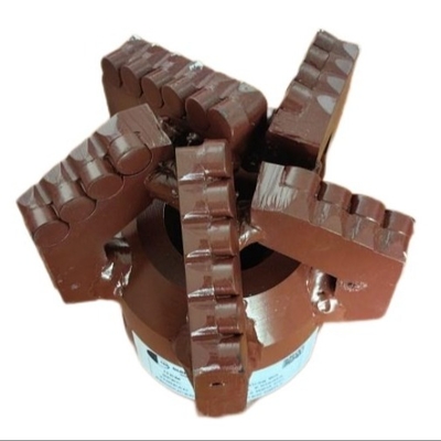 145mm Pdc Drag Bit Teeth Drill ในรูปแบบหินหรือบ่อน้ํา