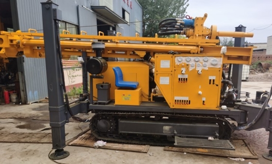 330m Crawler เครื่องพัดลม Rotary Water Well Drilling Rig เครื่องบดอากาศ เครื่องบดน้ํา