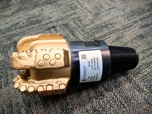 6 1/2 '5 ปีก Hardfacing บีทเจาะ Nozzle เปลี่ยนแปลงสําหรับเจาะน้ํามัน