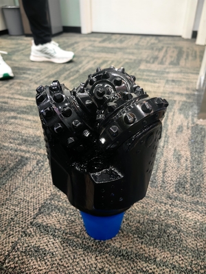 6 1/2' IADC517 บิตสําหรับการเจาะหิน คุณภาพสูง บิตเจาะใหม่ Bit Hot Cone Bit Tricone Tci