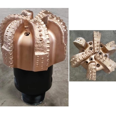 หน่วยเหล็ก PDC Drill Bit สําหรับการสร้างแบบอ่อนถึงแข็ง 6 ใบ API ที่กําหนดเอง การเชื่อมต่อเส้นเรียบร้อย