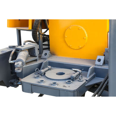 ไฮดรอลิกเต็ม GL180R ยาง Crawler ประเภทน้ําบ่อเจาะ / บ่อเจาะ Rig สําหรับความลึก 180m