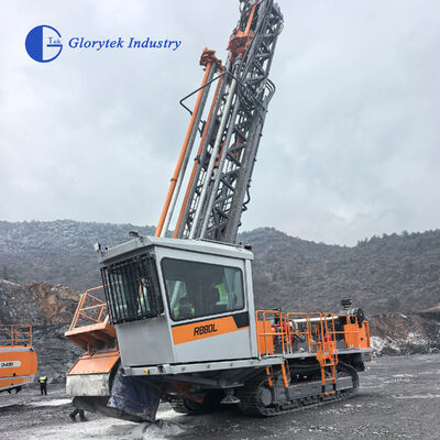 R880L พื้นที่บูรณาการ Tricone Rotary Drill / Drilling Rig ขับเคลื่อนโดยเครื่องยนต์ Cummins ที่มีประสิทธิภาพสูง